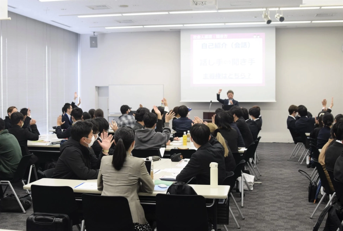 ROOKIE’S CLUB研修風景