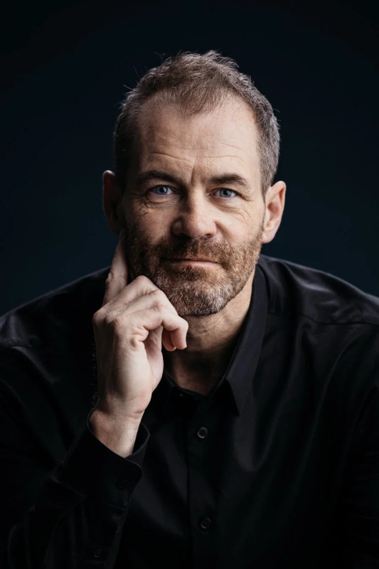 スコット・アランさんプロフィール